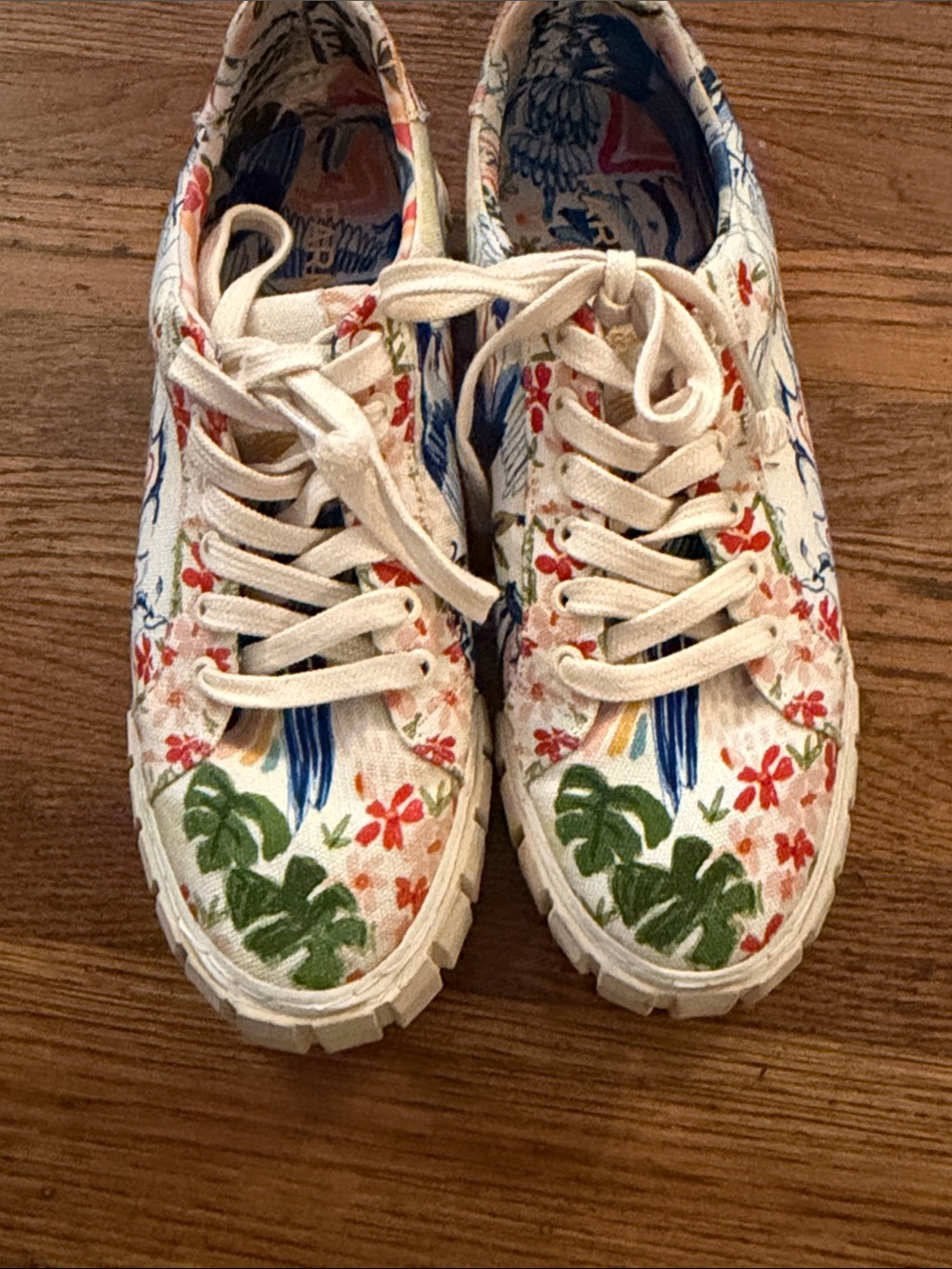 FARM Rio Sneakers - Picture 2 of 10
